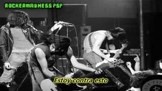 The Ramones- I&#39;m Against It- (Subtitulado en Español)