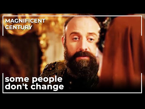 Sultan Suleiman Chooses Hurrem Over His Mother | Magnificent Century
