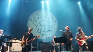 Ween - I&#39;m dancing in the show tonight @ Riot Fest 2019