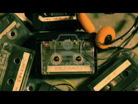 Alla Abajo - Men at Work