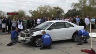 Demo of how quickly a car can be stripped for parts