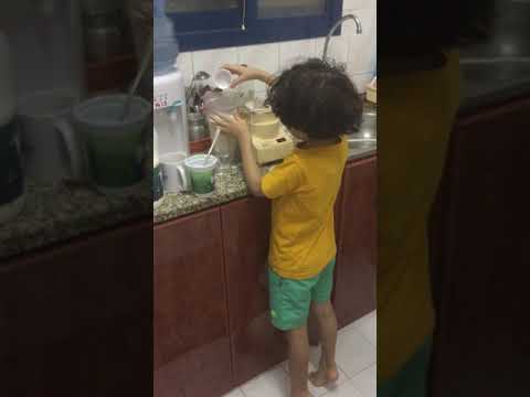Make milk shake with Obaid