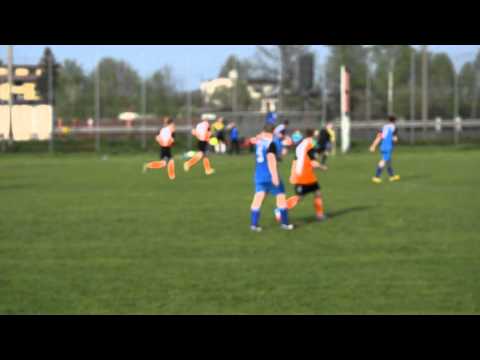 Strażak Wielogóra - Zwolenianka II Zwoleń   5:1 (3:0)  27.04.2014