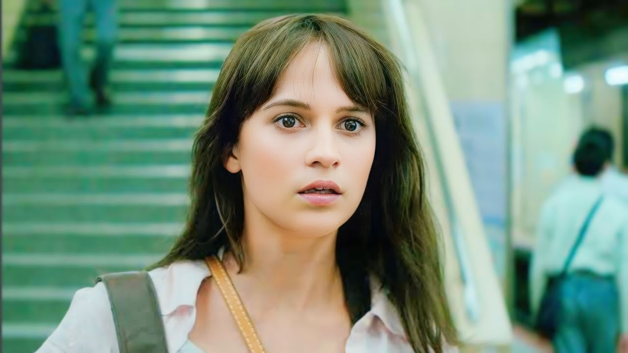 Girl's Happy Life Took An Unexpected Turn When She's Suspected For Her Best Friend's Disappearance