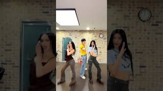 Download lagu What's #KATSEYE 's LL ❓💛 #LoveLanguage #Whats_Your_LoveLanguage #TXT #연준 #YEONJUN #Daniela #Sophia mp3 Download lagu What's #KATSEYE 's LL ❓💛 #LoveLanguage #Whats_Your_LoveLanguage #TXT #연준 #YEONJUN #Daniela #Sophia mp3