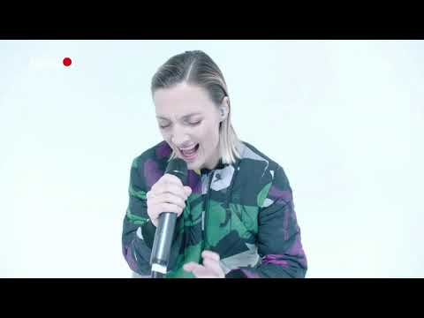 Bára Poláková, koncert - Televize Naživo, 14. prosince 2020