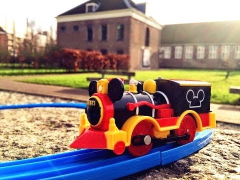 【trem de brinquedo】 Rato Mickey Western Locomotive na Naturalis Biodiversity Center 00862 pt