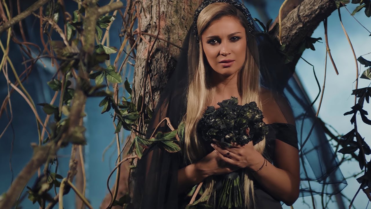 Lora — Daca dragostea