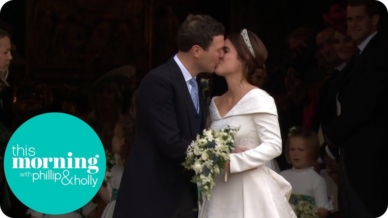 Princess Eugenie and Jack Brooksbank Share Their First Kiss | This Morning thumnail