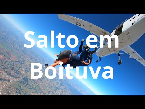 Salto de Paraquedas em Boituva - SP