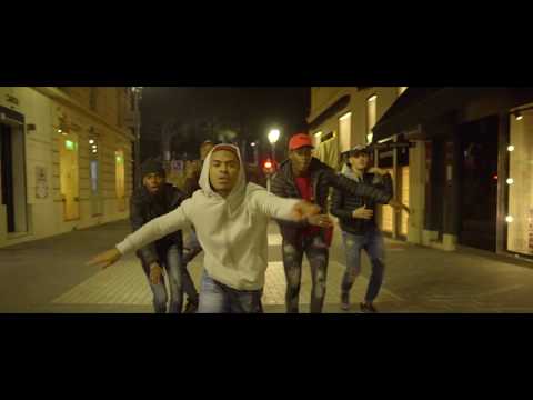 Lebeey - Jolie Poupée  ( CLIP OFFICIEL )