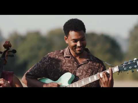 Isn’t She Lovely performed by Soulful Strings | Female Cellist & Guitarist Duo