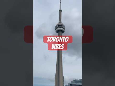 Toronto vibes #canada #canadadiaries #beach #cntower #torontolife #toronto #torontovibes