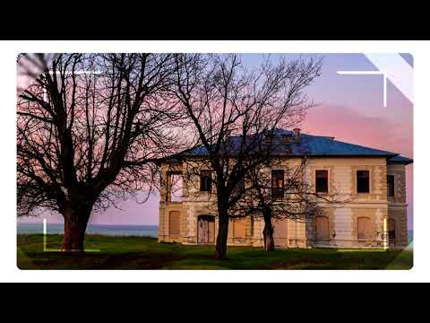 Fascinantul Conac Marghiloman, capodoperă la marginea unui sat