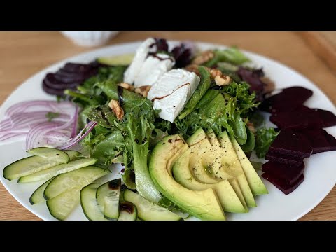 Healthy Roasted Beet Salad with Goat Cheese and Walnuts