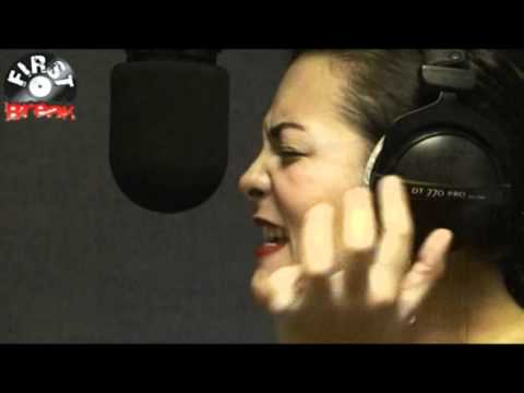 Caro Emerald - Back it up