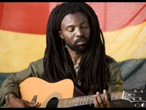 Rocky Dawuni - In Ghana