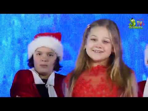 Anisia Gatcan - Rockin' Around