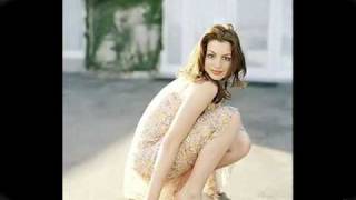You Make Me Feel Like Dancing - Anne Hathaway