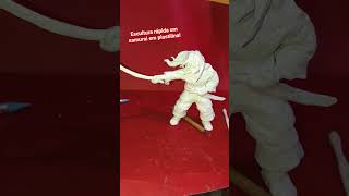 Escultura rápida de samurai em plastilina! #samurai #escultura #arte #plastilina