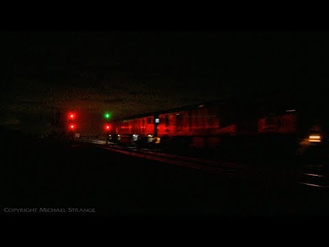 QUBE Ballast Train With QBX006 & GL108 At Night - PoathTV Australian Railways