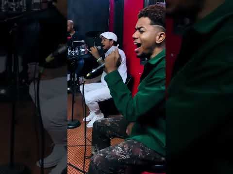 Vakero Y Edwin jay - No hay dolor (bachata) en vivo 2022