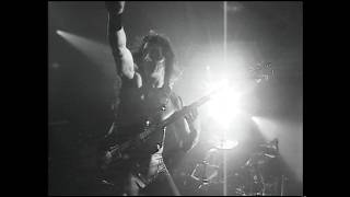 Manowar - Carry On Live!! Very rare live!