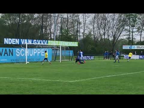 Doelpunt van de maand april komt op naam van VRC aanvaller Stefan van Leeuwen.