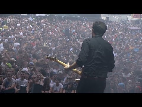 Jimmy Eat World - The Middle (Live)