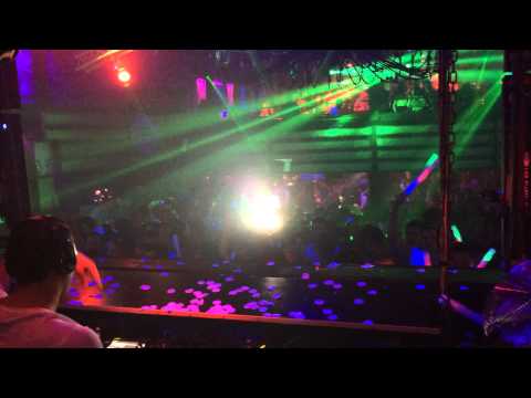 Ummet Ozcan @ Mad de Lausanne