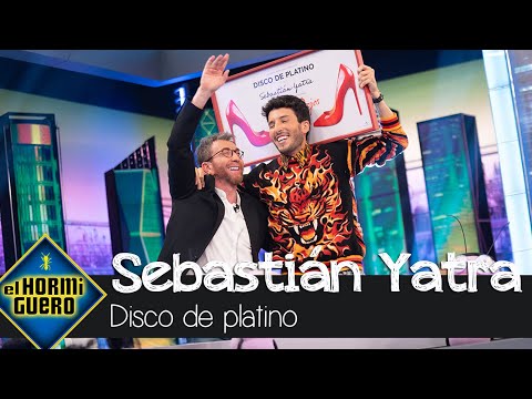 Sebastián Yatra recibe el Disco de Platino tras una entrada triunfal - El Hormiguero