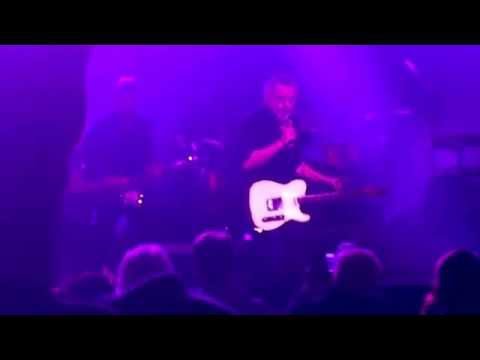 Ulf Lundell Riktigt förbannad på en i publiken 25 november 2015 STHLM