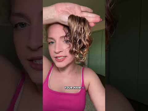 So bekommen Sie krauses, lockiges Haar