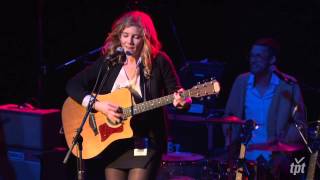 Caroline Smith + the Good Night Sleeps: Tying My Shoes