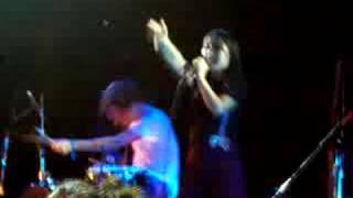 Deerhoof playing Come See The Duck