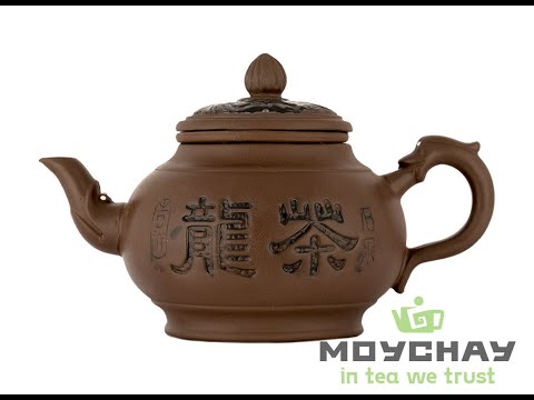 Teapot # 38060, yixing clay, 670 ml.