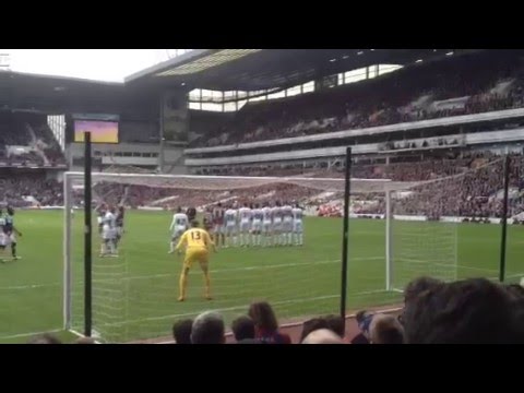 Dimitri Payet Goal freekick Vs Crystal Palace 02/04/16  Wayne Hennessey POV