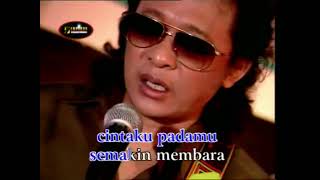 Download lagu Deddy Dores - Ingin Memeluk Dirimu mp3