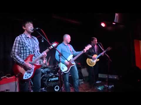 The Galipaygos ( Soy ) @ Mad Hatters, Inverness. 11-04-2015.