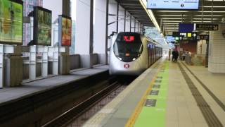 港鐵馬鞍山綫4卡列車由烏溪沙站1號月台開出