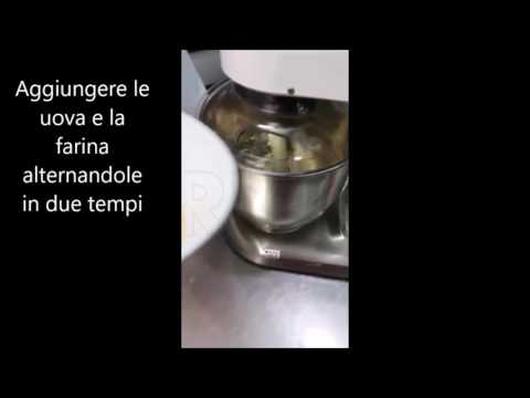 Wie Babà (Gebäck mit Rum) mit Planeten-Kneter AgriEuro FP105 vorbereiten (mit deutschen Untertiteln)