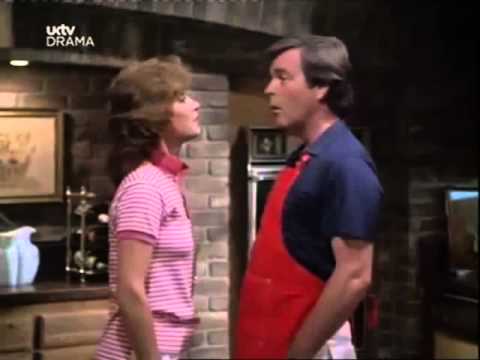 Joe Pizzulo & Lisa Bevill -  What Do We Mean To Each Other (official video)