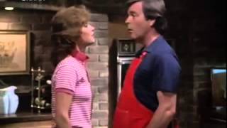 Joe Pizzulo &amp; Lisa Bevill -  What Do We Mean To Each Other (official video)