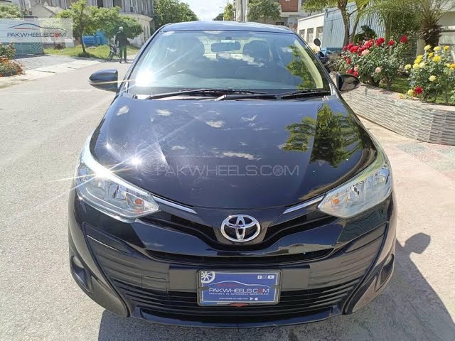 Toyota Yaris Sedan ATIV MT 1.3 2021 for Sale