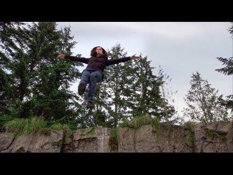 Kyle XY: 2x13 - Jessi jumps off a cliff