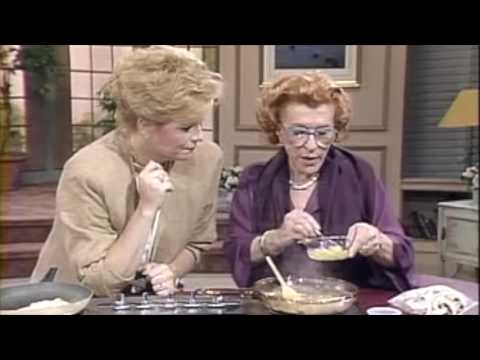 Nancy Walker:Ida Morgenstern on Rhoda!