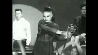 Alaska Y Dinarama - Solo creo lo que veo - The Rockola Picture Show Magazine.