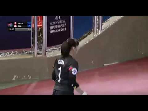 AKSI PENYELAMATAN KIPER CANTIK!!