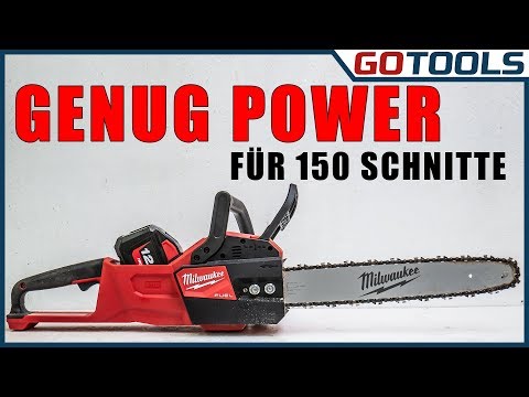 Milwaukee Akku Kettensäge M18FCHS besser als Motorsäge mit Benzin !