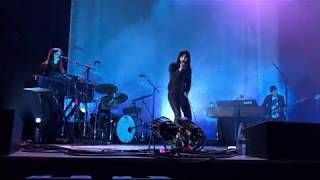 Sharon Van Etten - No One's Easy To Love (live) Feb 13, 2019, Detroit